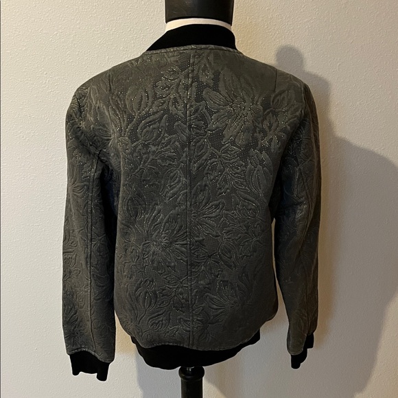 Miss Me Vintage Embroidered Bomber Jacket women’s size M - Picture 3 of 4